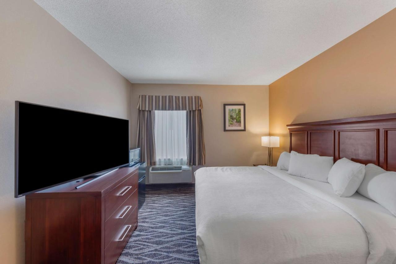 Best Western Plus Russellville Hotel & Suites Exterior photo
