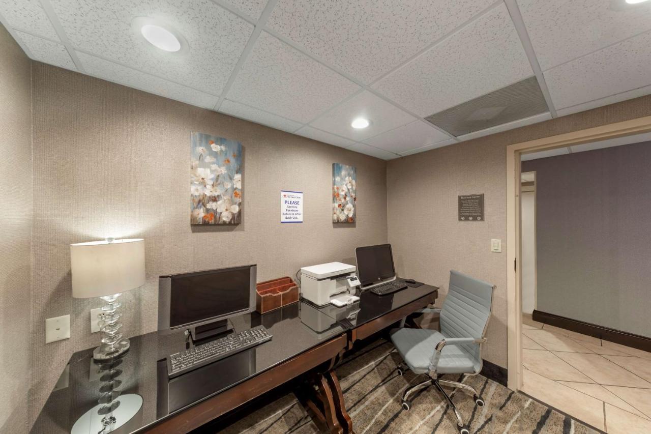 Best Western Plus Russellville Hotel & Suites Exterior photo