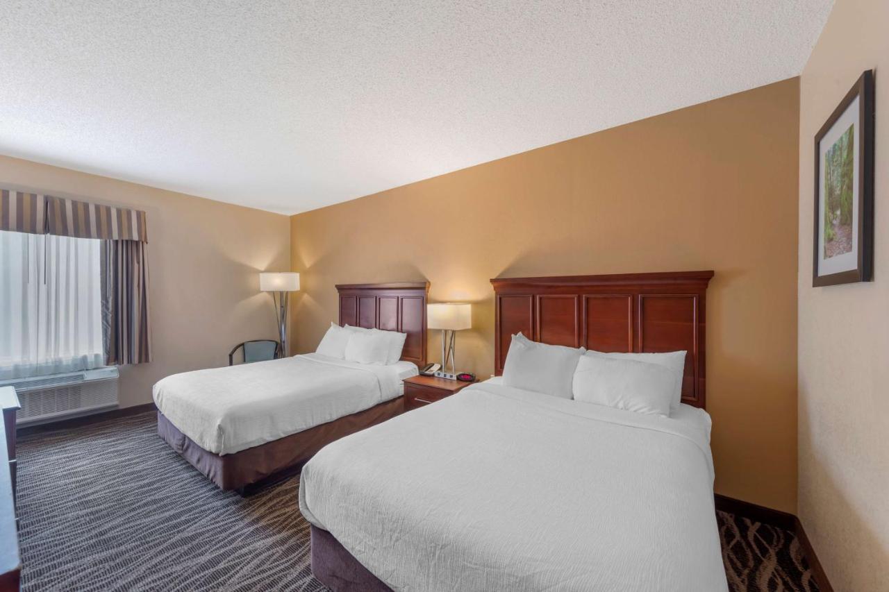 Best Western Plus Russellville Hotel & Suites Exterior photo